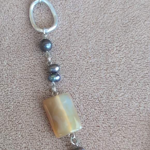 Costume Necklace large Brown Medallion Black Beaded - Picture 3 of 6